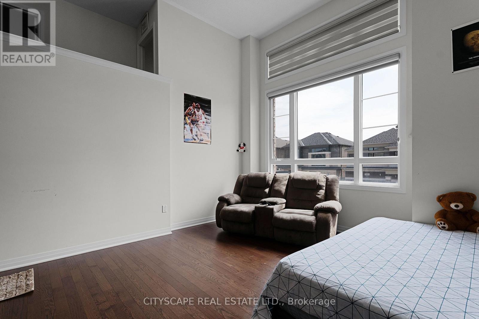 86 Gibson Drive Property Photo 16
