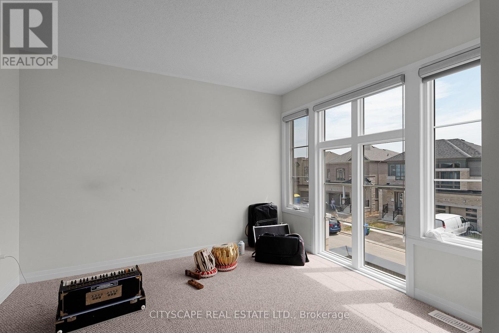 86 Gibson Drive Property Photo 17
