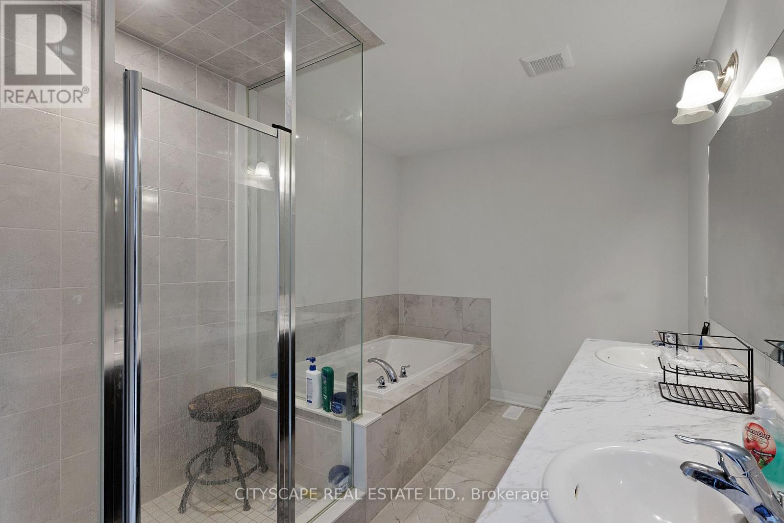86 Gibson Drive Property Photo 26