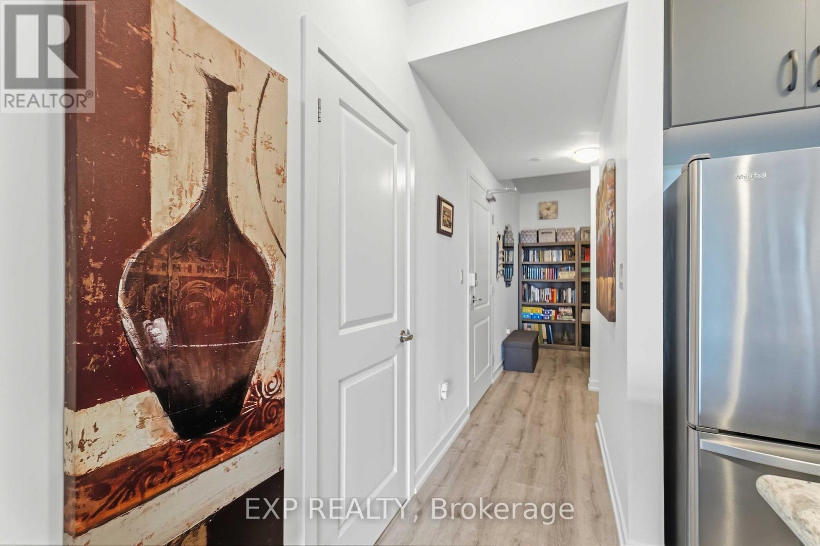 Unit # 601 - 450 Dundas Street E Property Photo 8