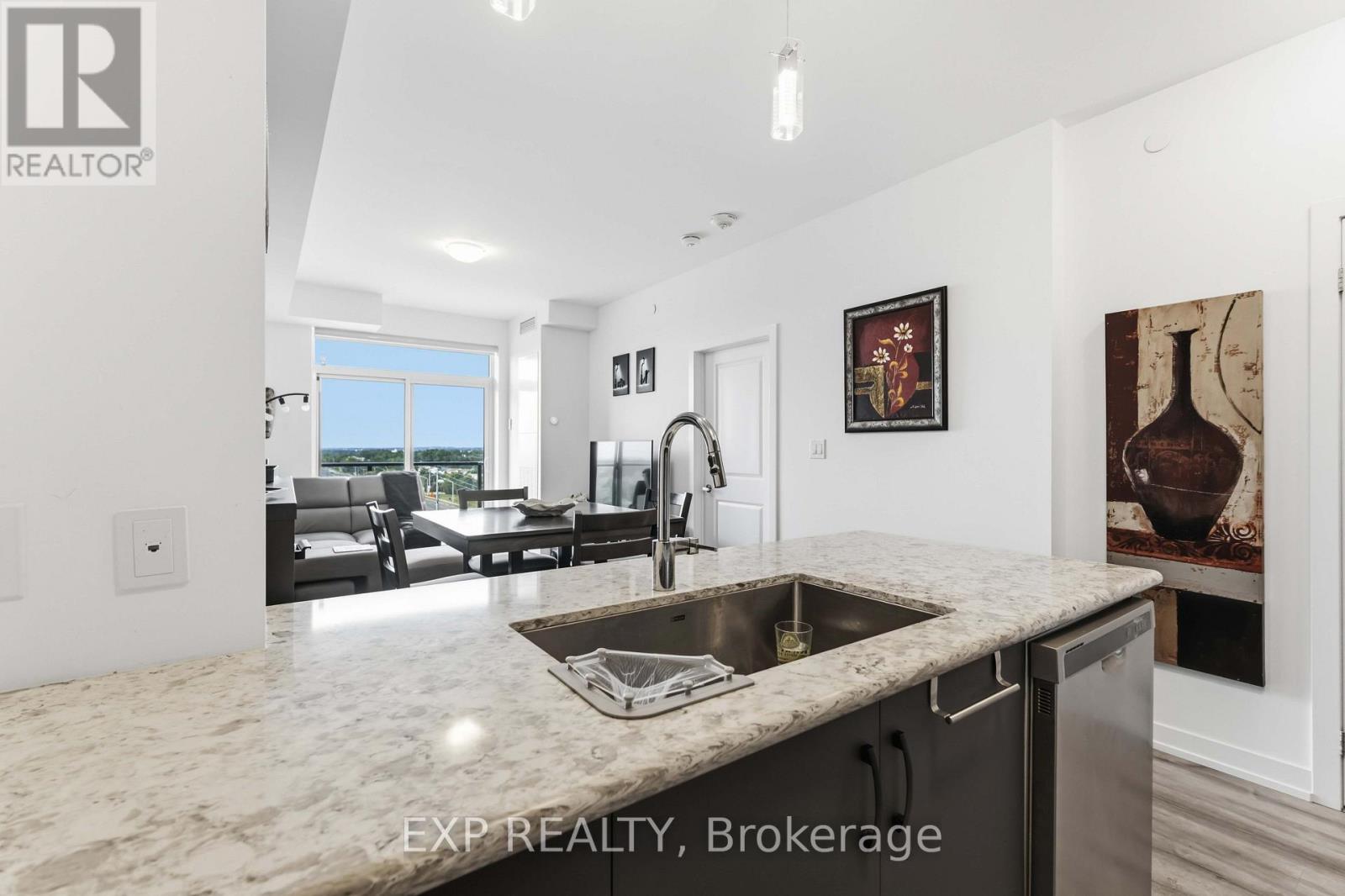 Unit # 601 - 450 Dundas Street E Property Photo 13