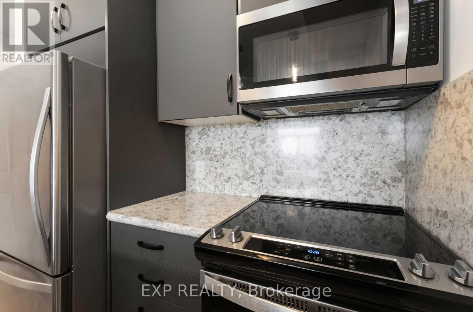 Unit # 601 - 450 Dundas Street E Property Photo 14