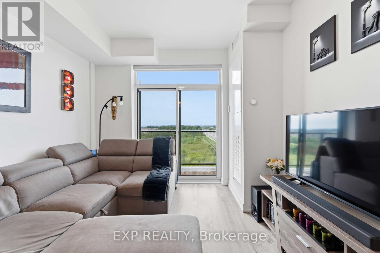 Unit # 601 - 450 Dundas Street E Property Photo 21