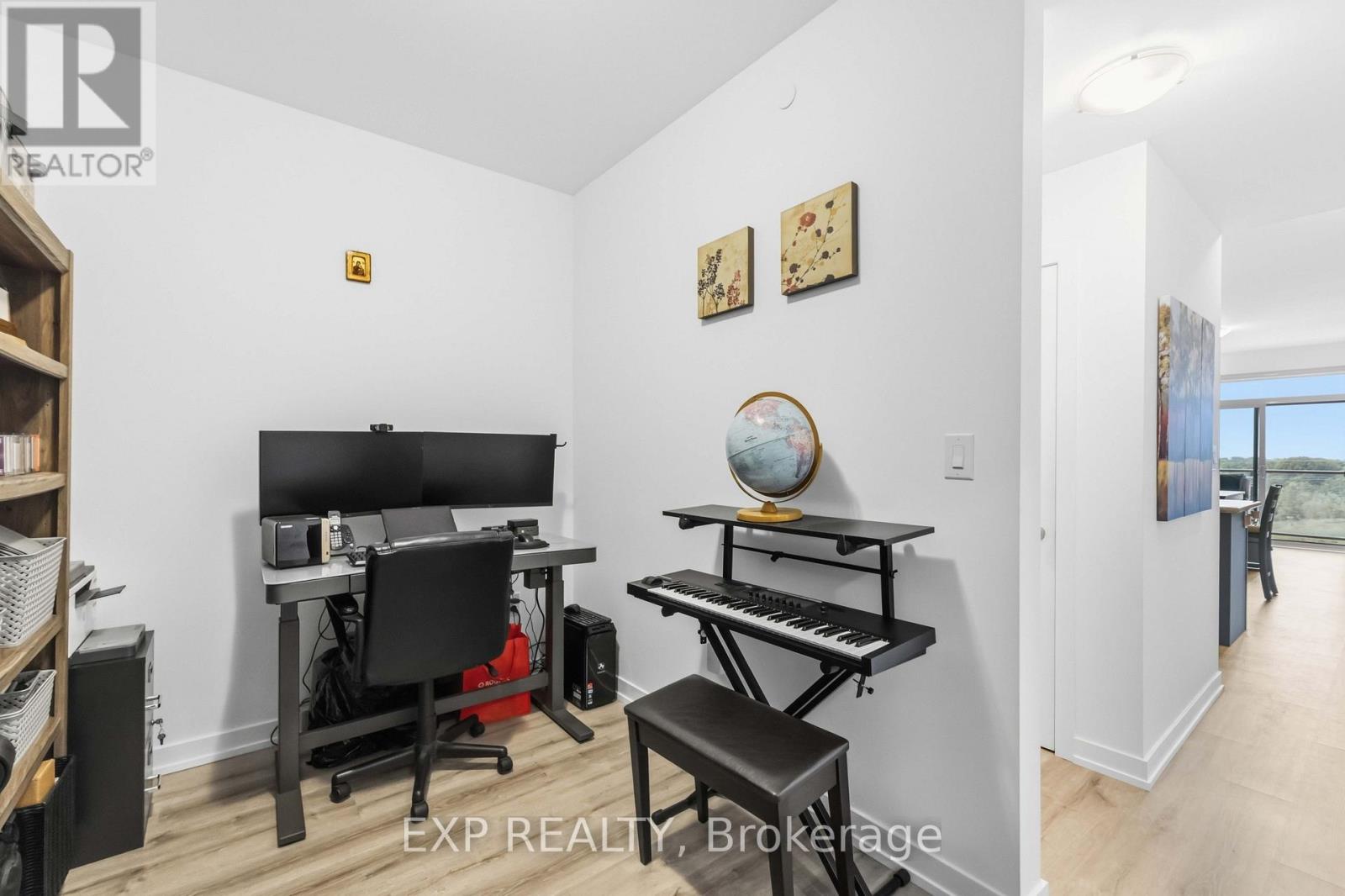 Unit # 601 - 450 Dundas Street E Property Photo 24