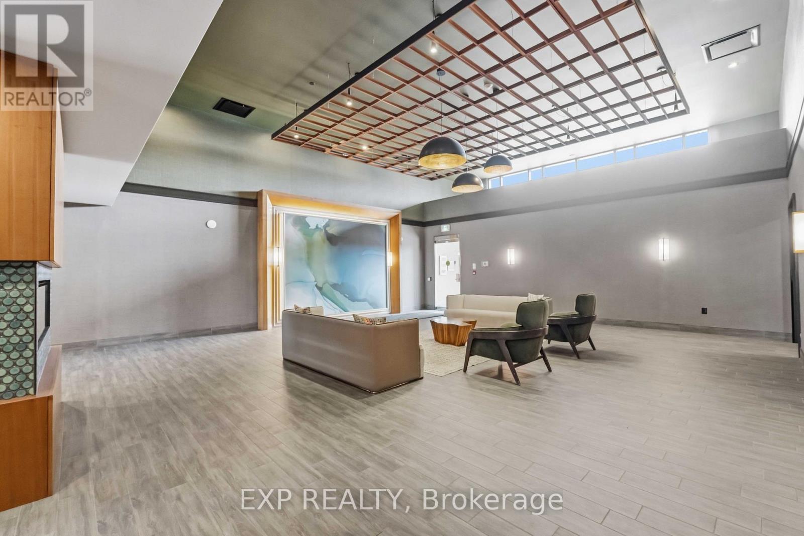 Unit # 601 - 450 Dundas Street E Property Photo 32