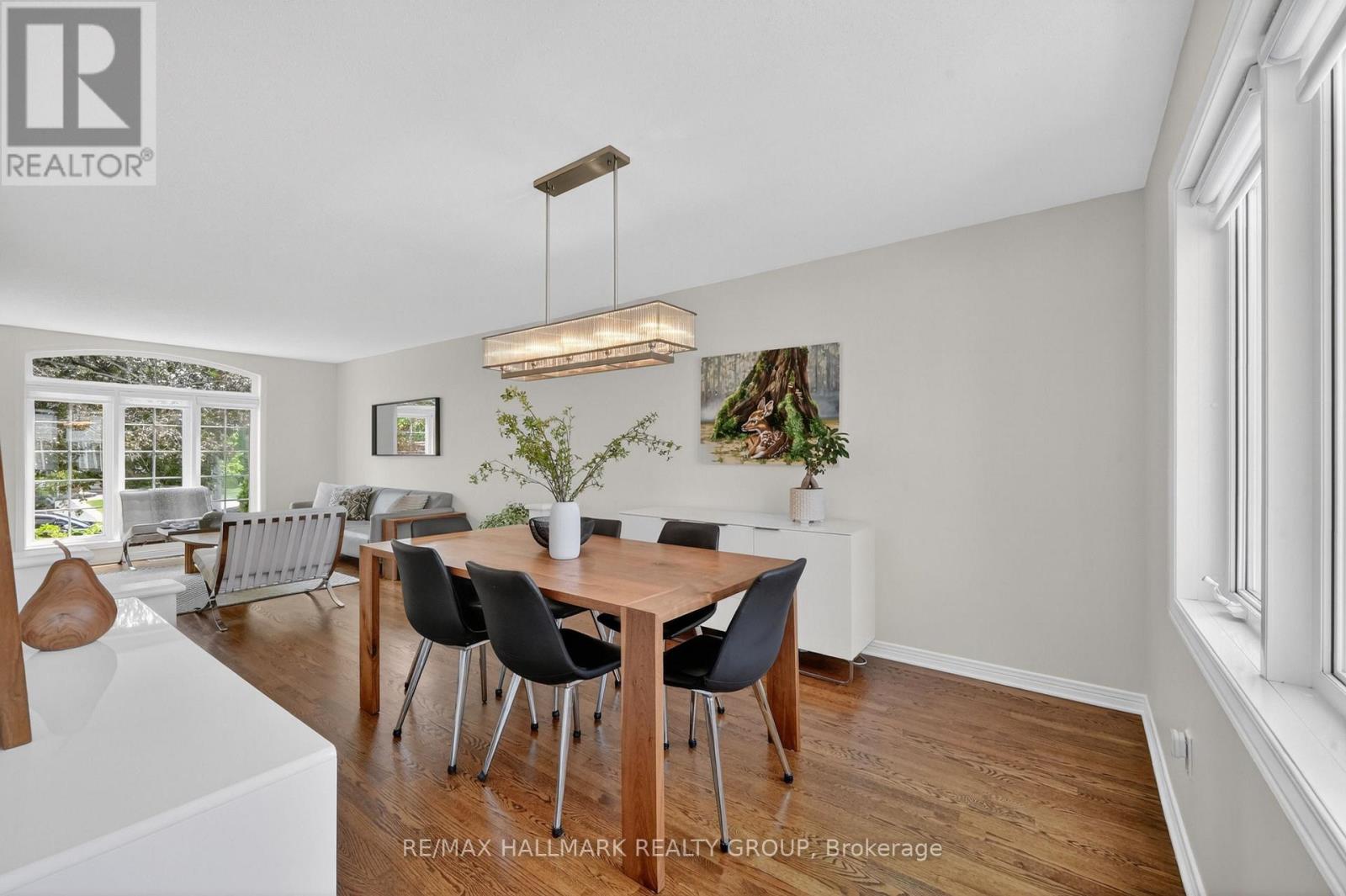 1091 Charest Way Property Photo 9