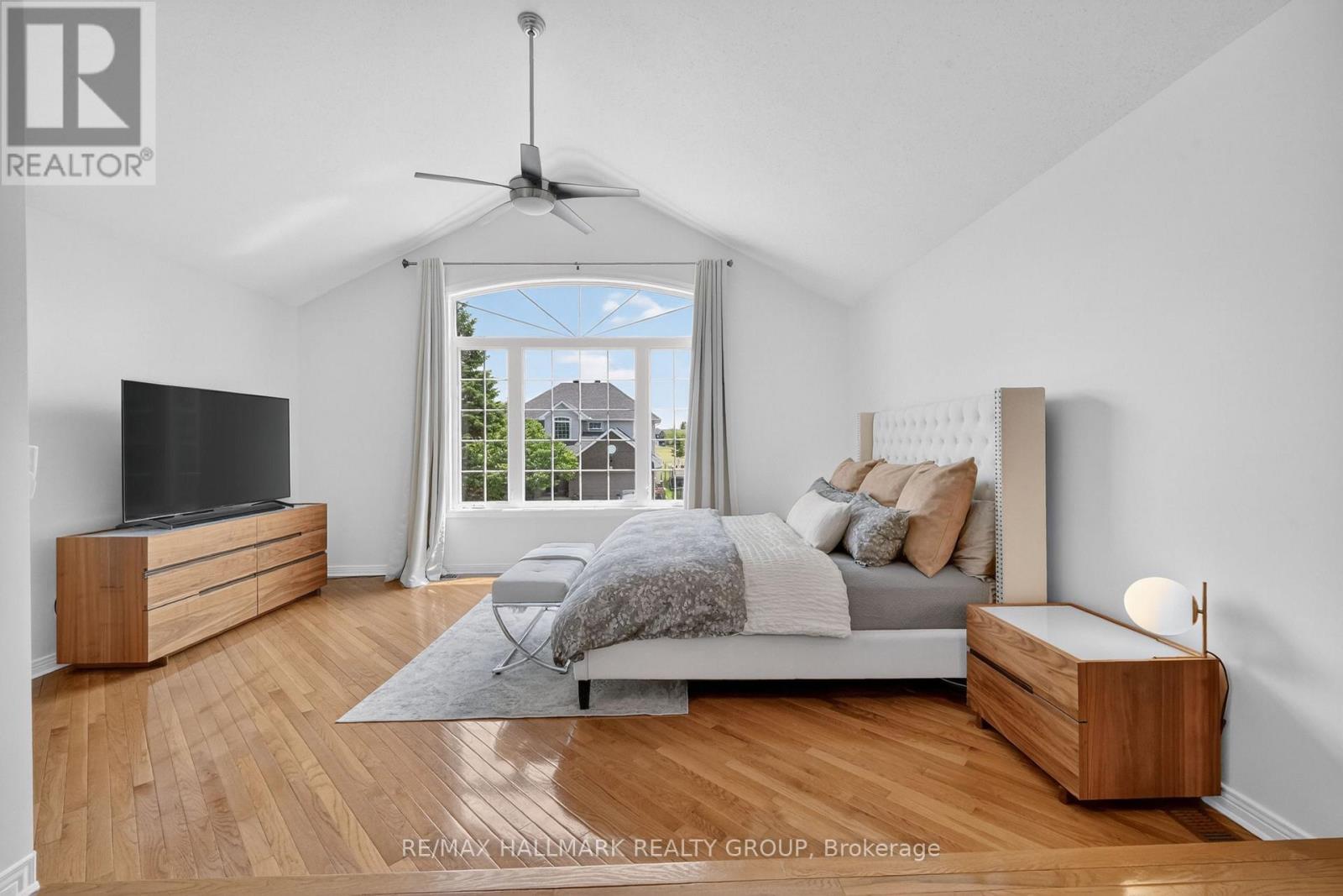 1091 Charest Way Property Photo 22