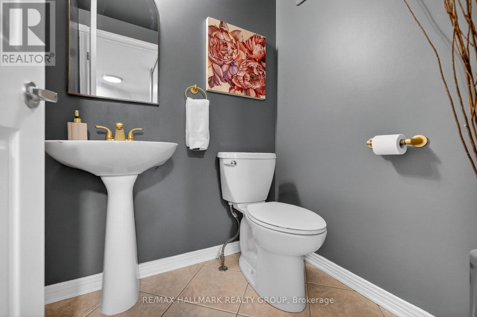 1091 Charest Way Property Photo 35