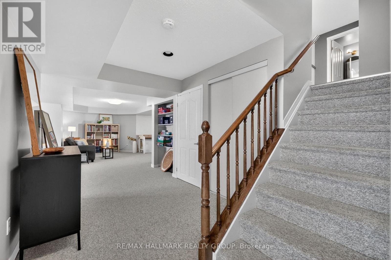 1091 Charest Way Property Photo 39