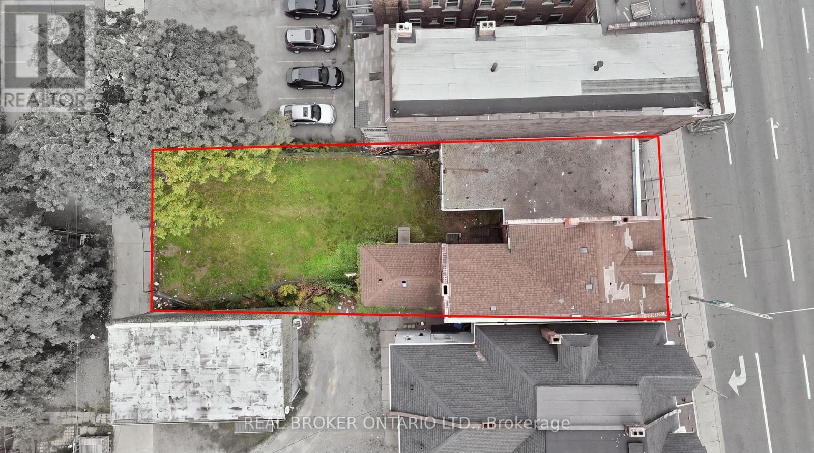 433 King Street Property Photo 3