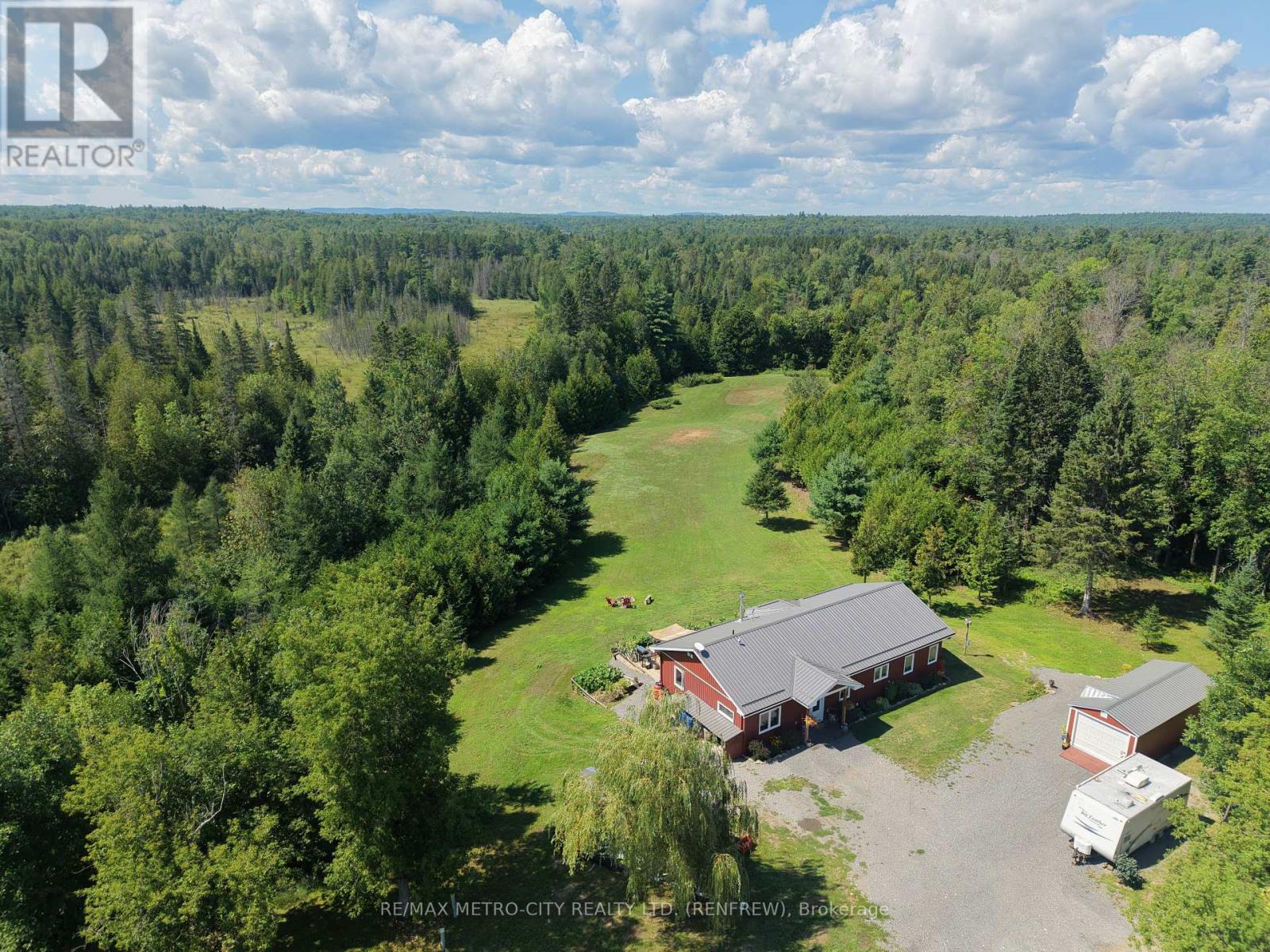 58 Dragonfly Road Property Photo 4