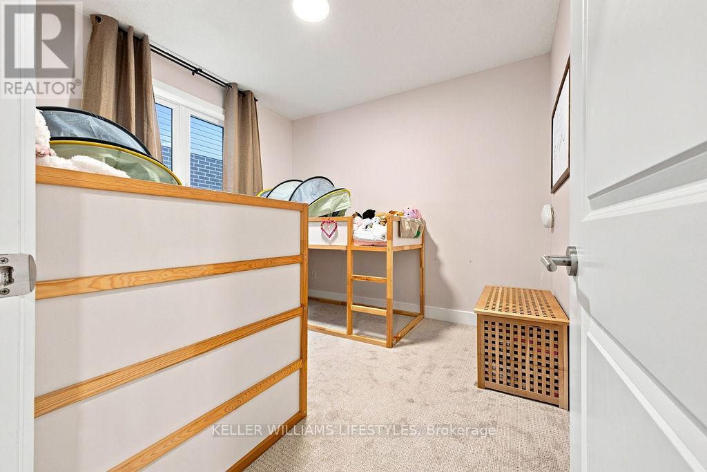 130 Scotts Drive Property Photo 8