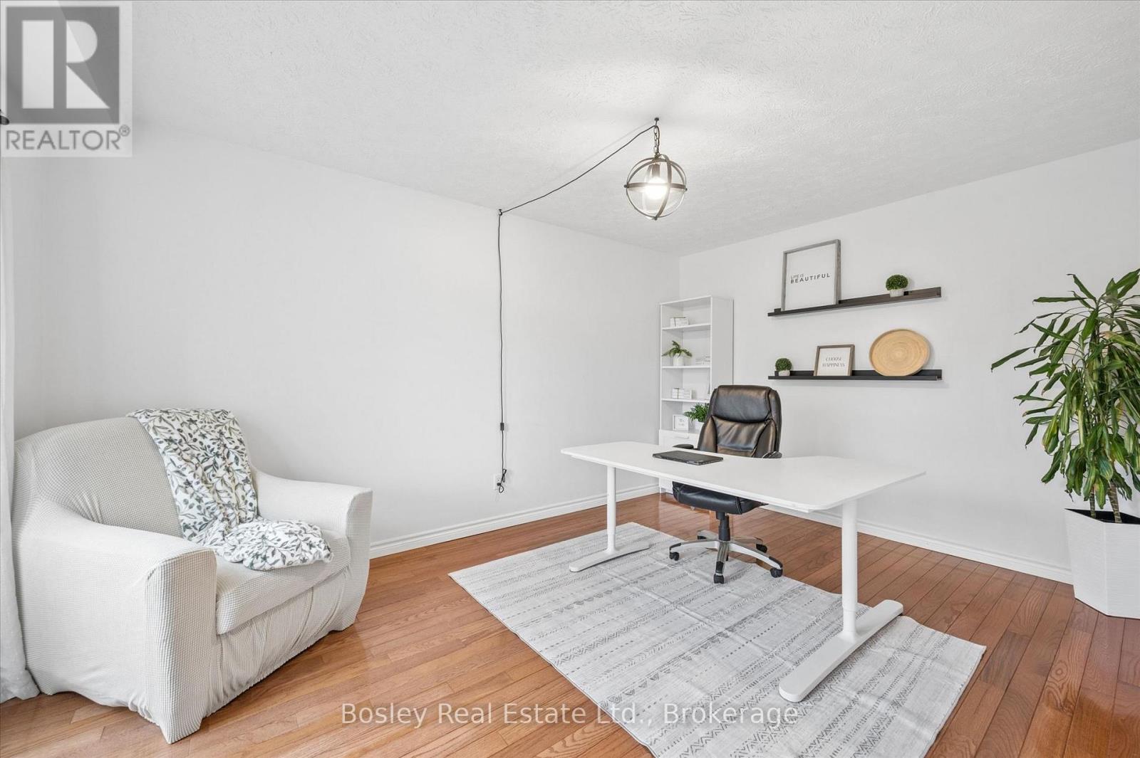 687 Champlain Boulevard Property Photo 6