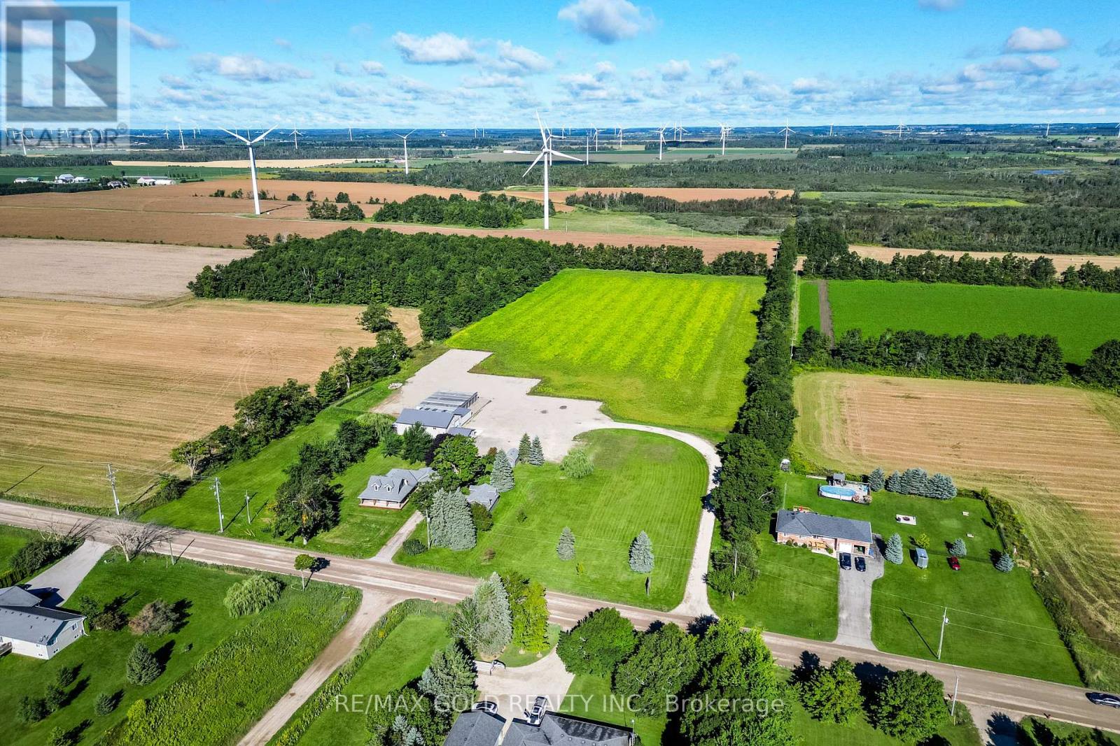 582335 COUNTY ROAD 17 ROAD