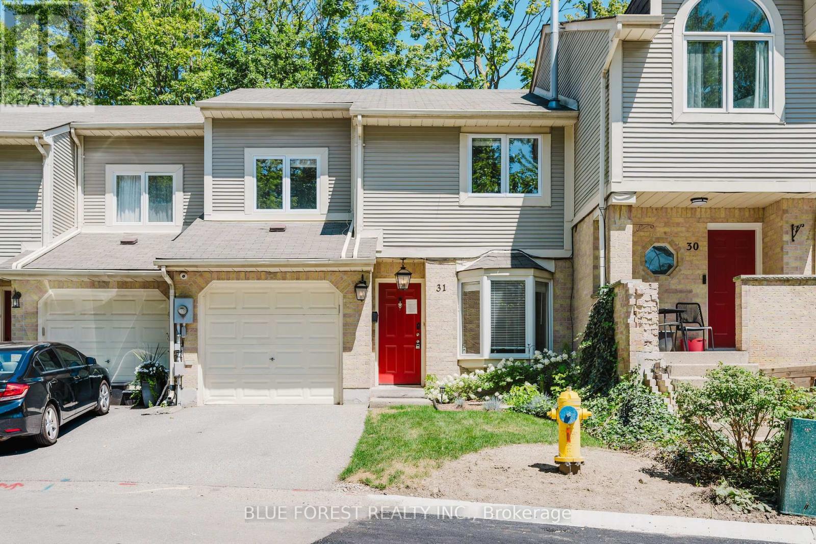 31 - 9 AILSA PLACE Property Photo 1