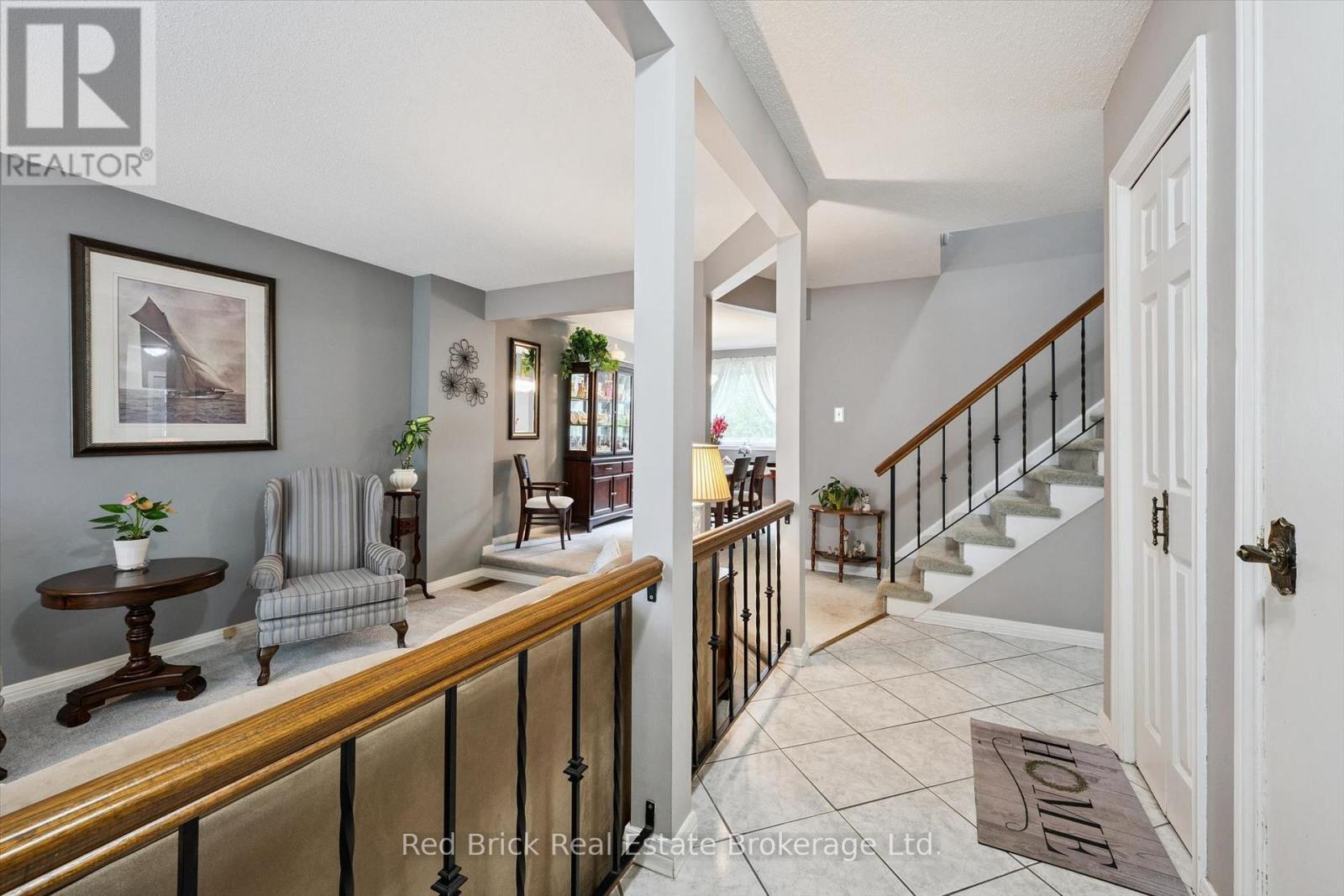 2 Woodborough Road Property Photo 6