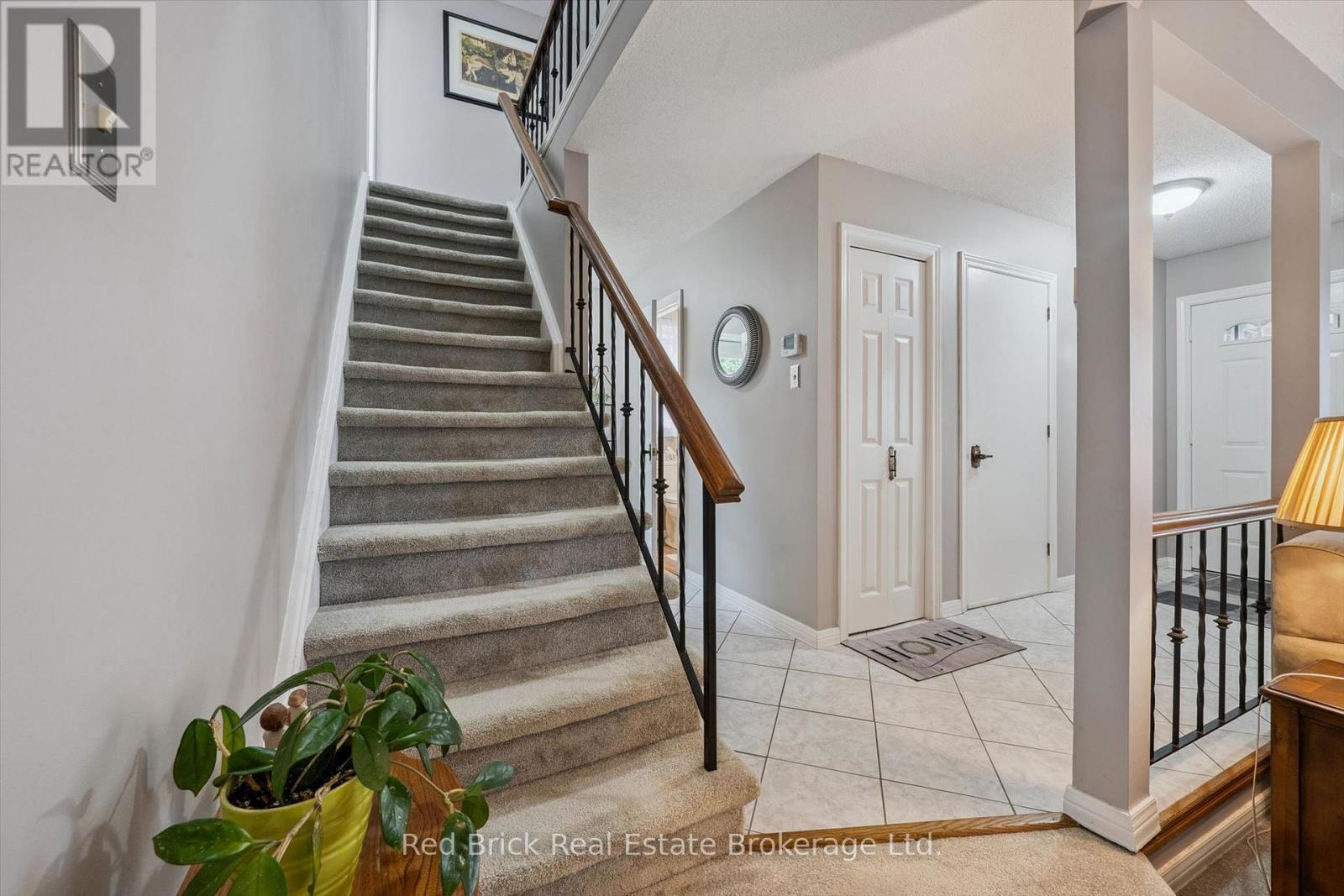 2 Woodborough Road Property Photo 19