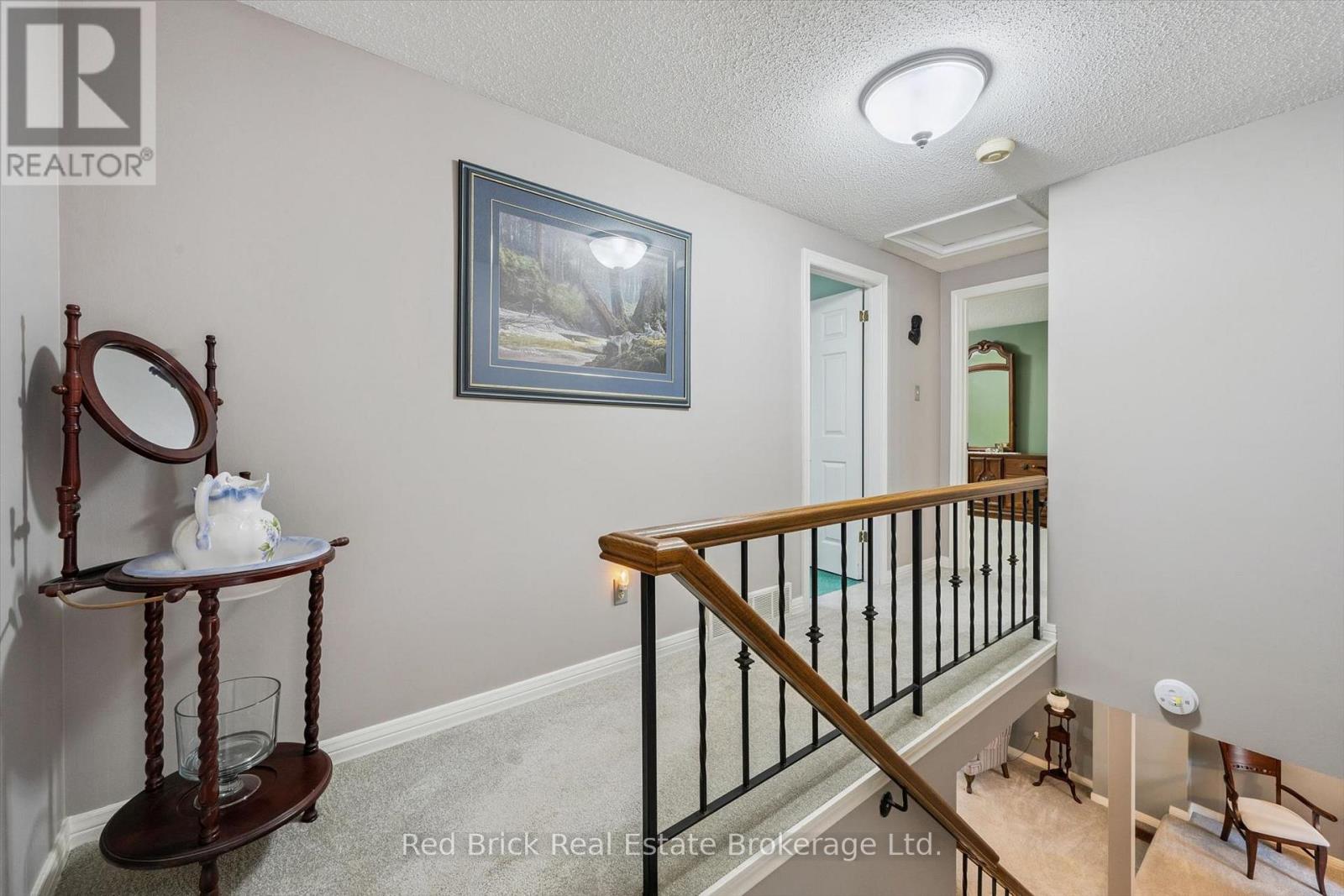 2 Woodborough Road Property Photo 20