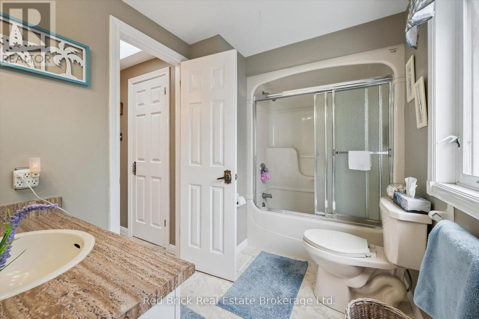 2 Woodborough Road Property Photo 26