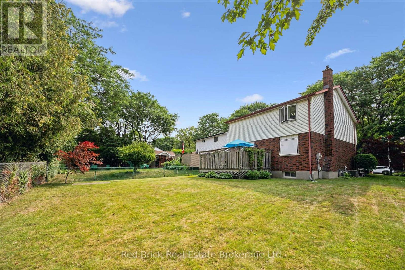 2 Woodborough Road Property Photo 33
