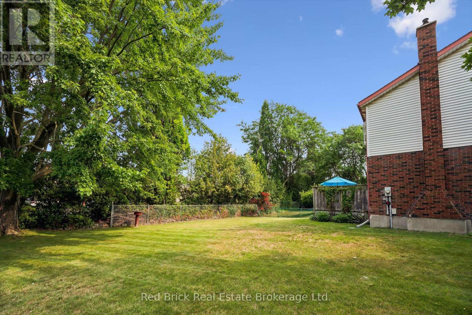 2 Woodborough Road Property Photo 38
