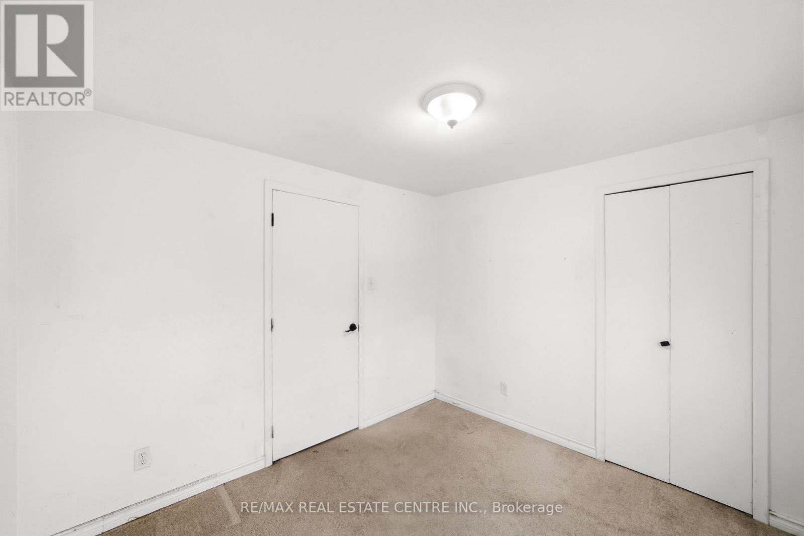 10 - 76 Borden Parkway Property Photo 18