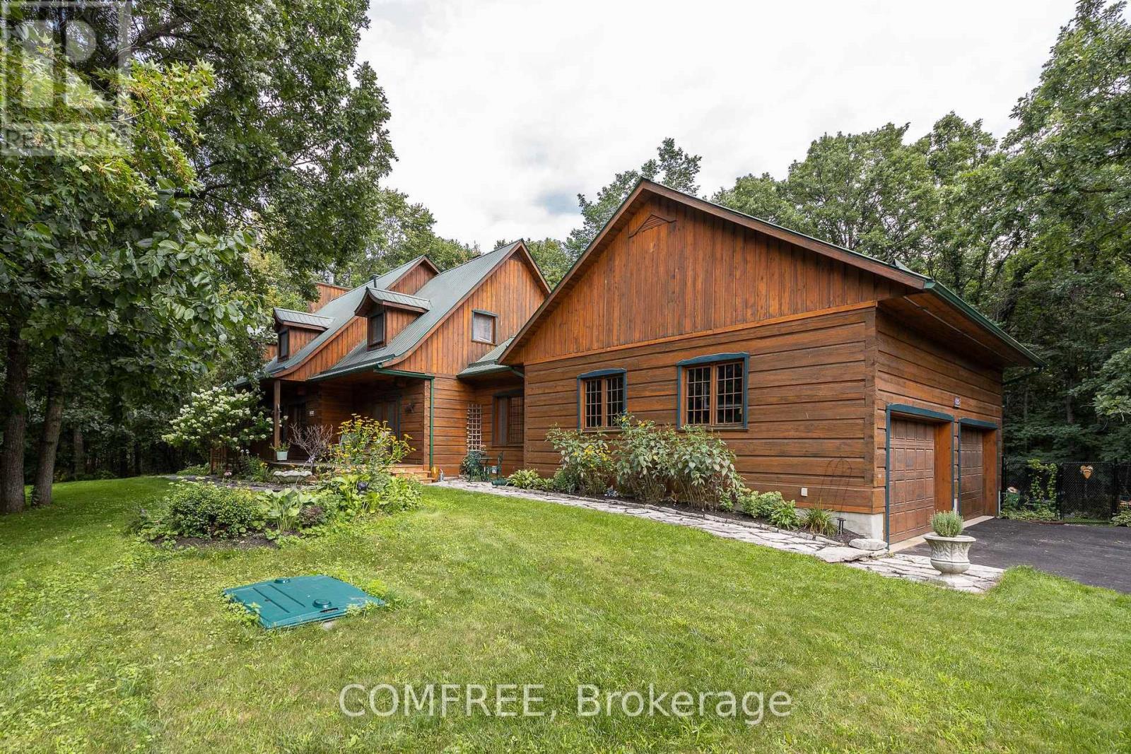 7925 Resolute Way Property Photo 2