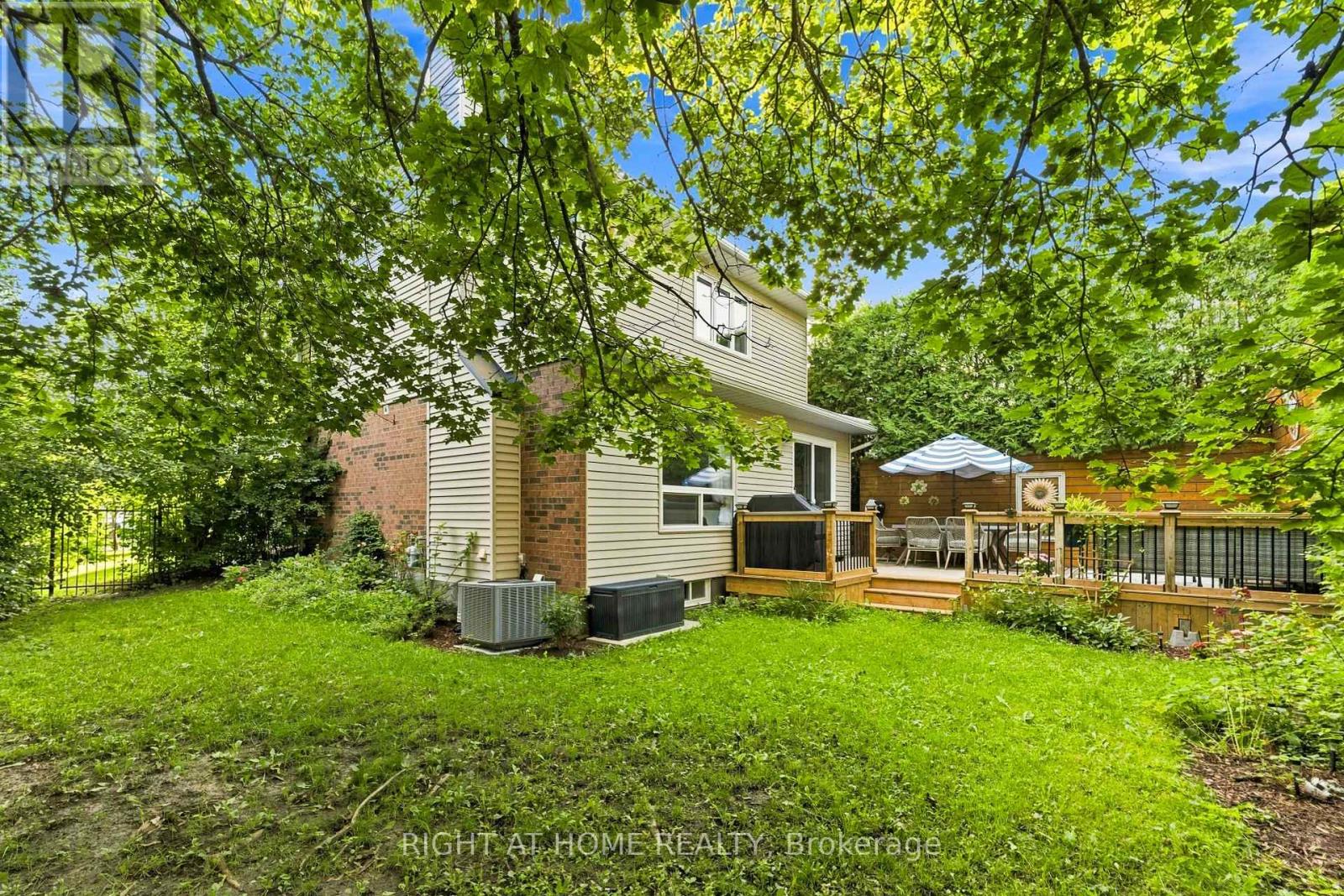 25 Waterton Crescent Property Photo 43