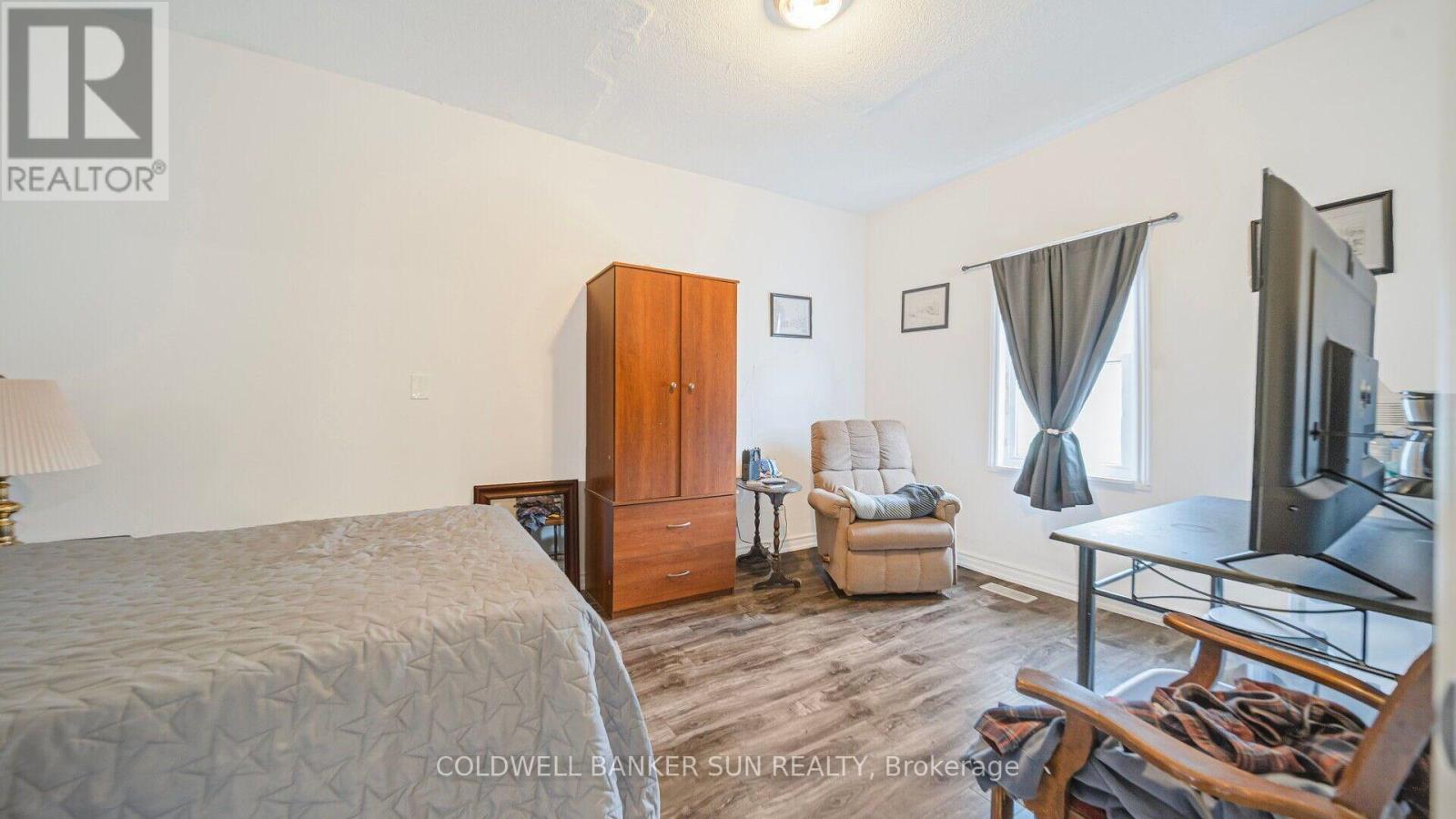 223-227 Gilmore Road Property Photo 34