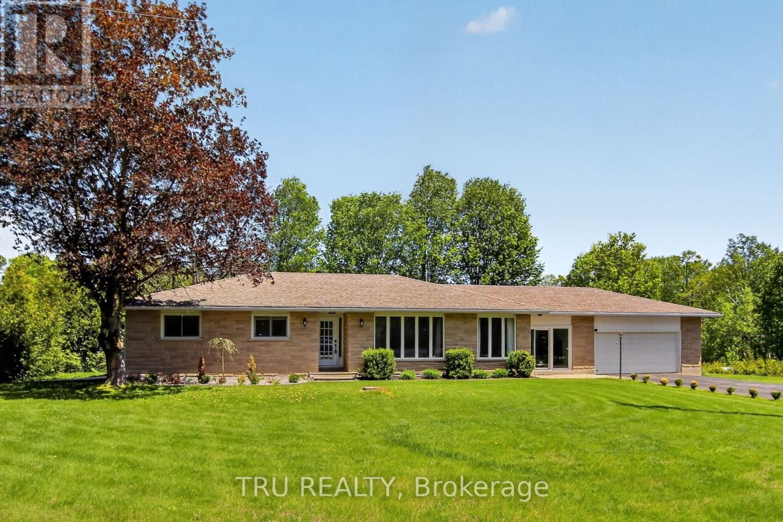 3910 HIGHLAND ROAD Property Photo 1