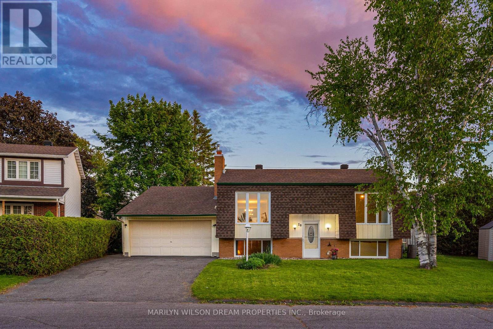 20 COOLBROOK CRESCENT Property Photo 1