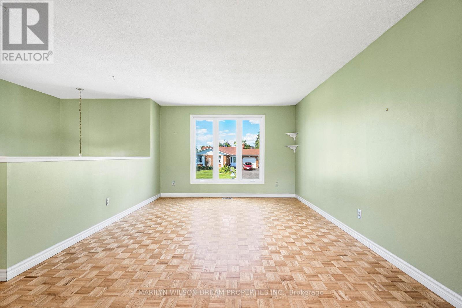 20 Coolbrook Crescent Property Photo 6