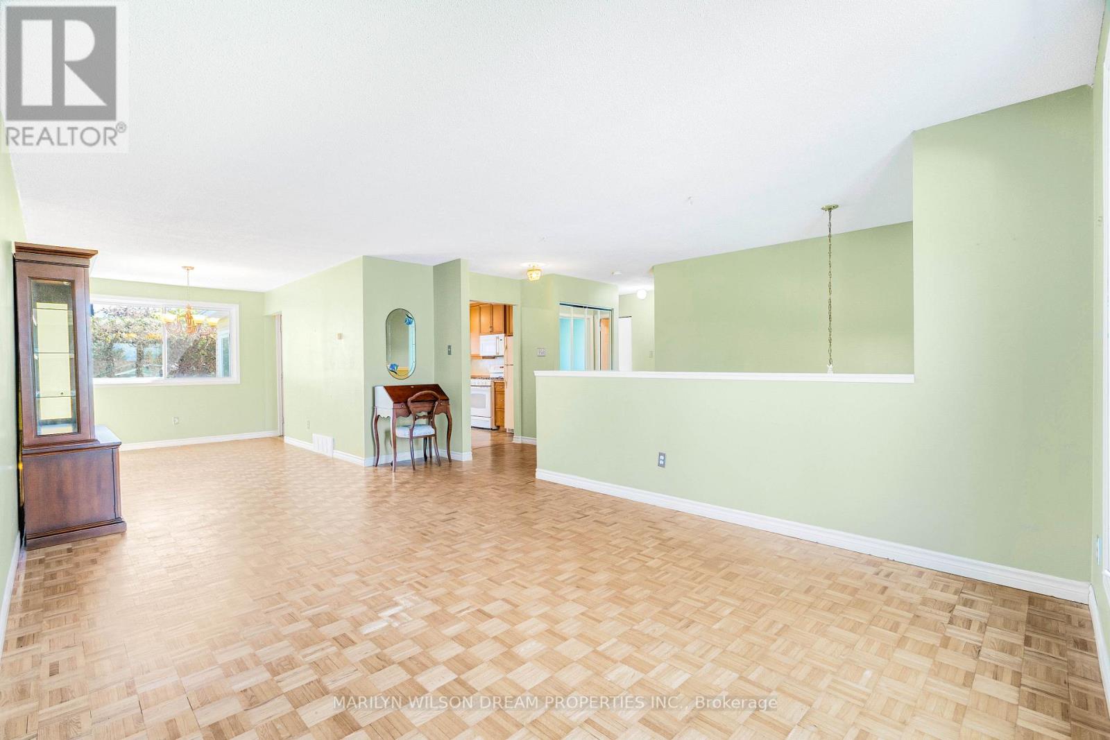 20 Coolbrook Crescent Property Photo 7