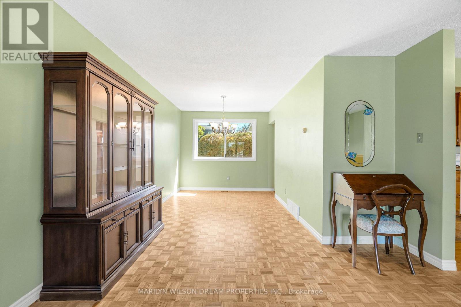 20 Coolbrook Crescent Property Photo 8