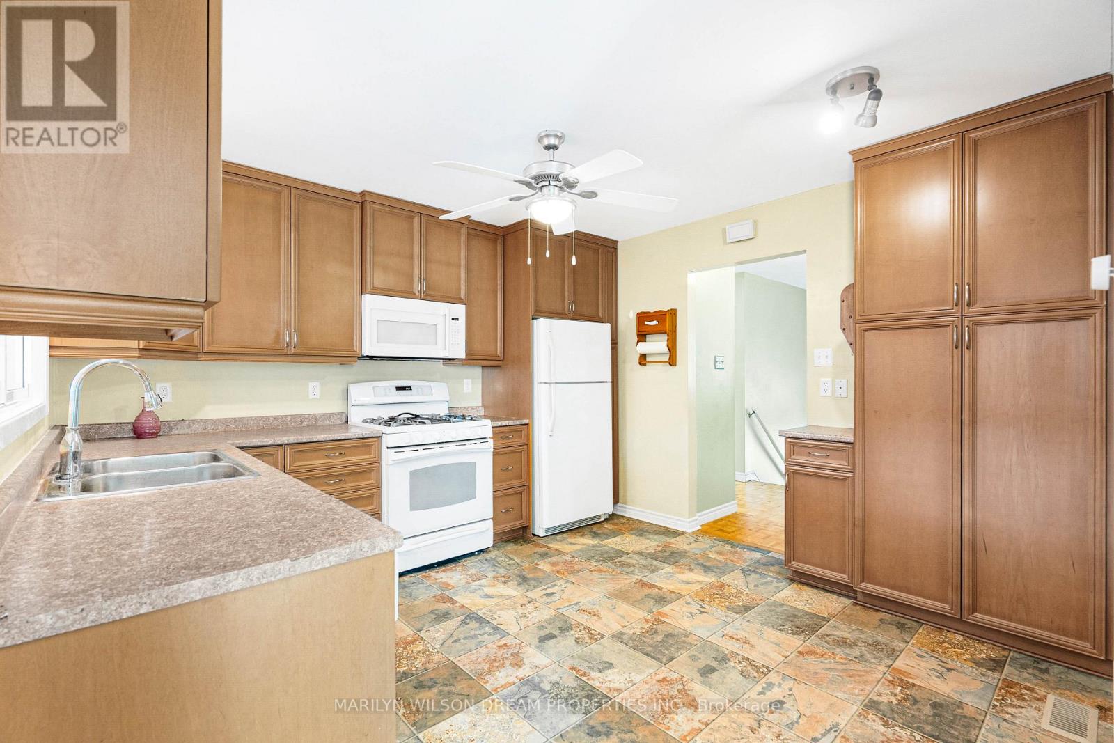 20 Coolbrook Crescent Property Photo 9