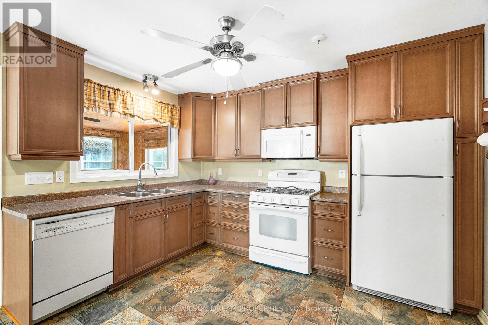 20 Coolbrook Crescent Property Photo 11