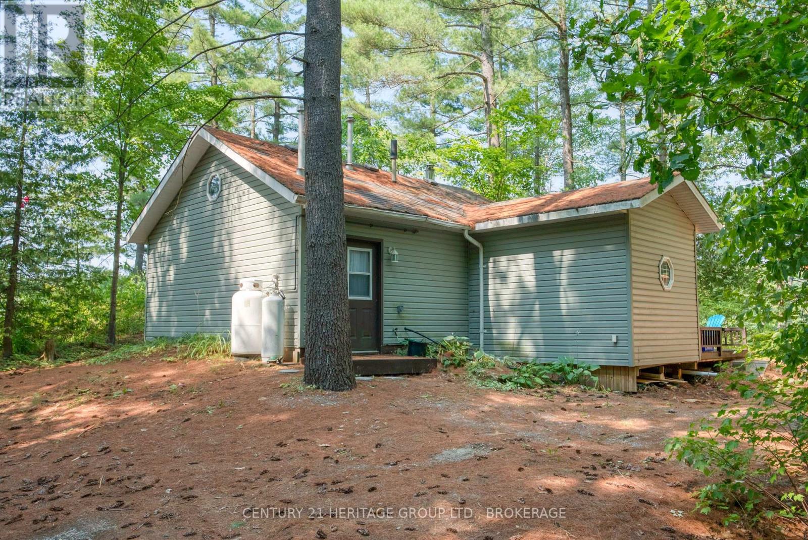 1036a Twin Lake Lane Property Photo 2