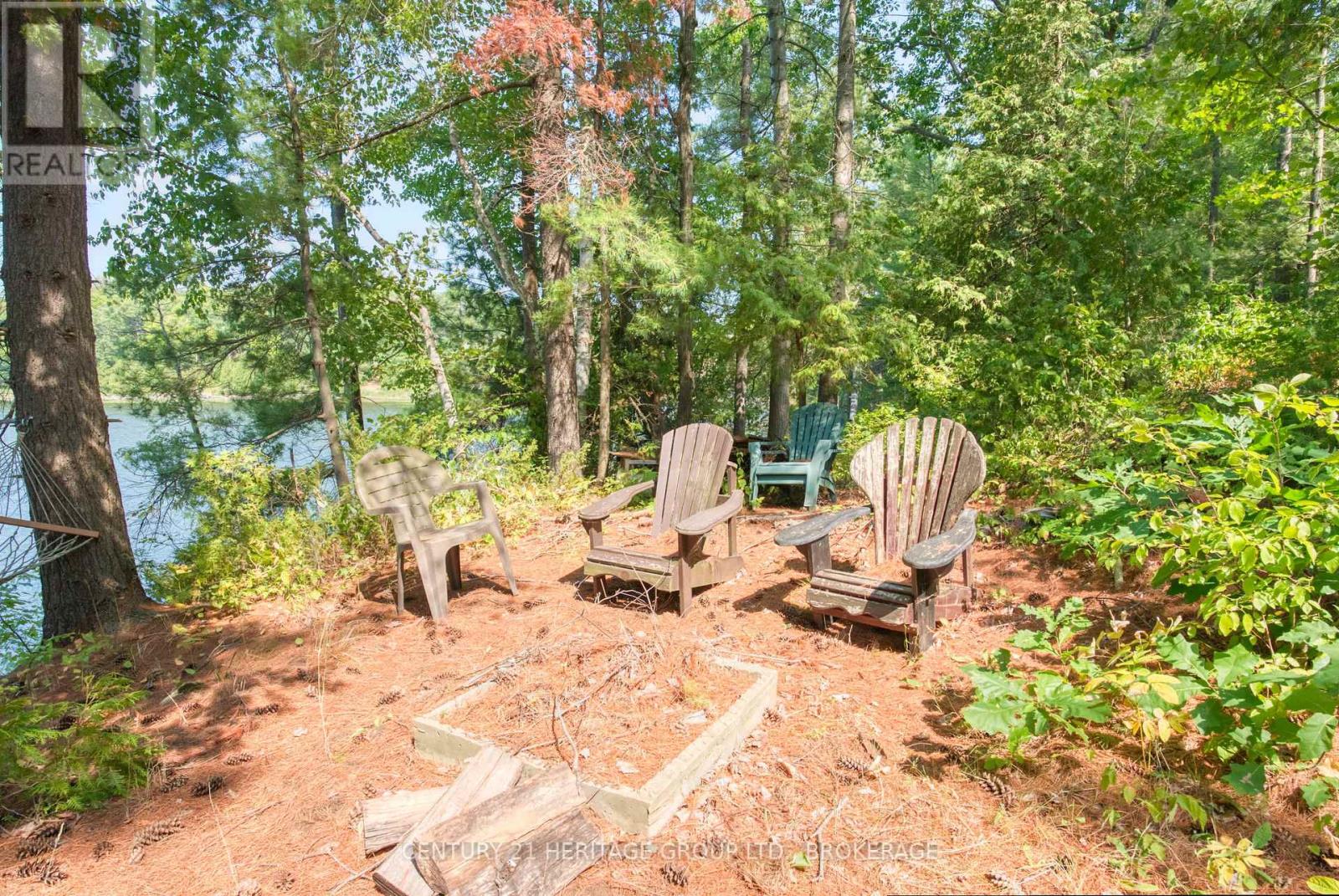 1036a Twin Lake Lane Property Photo 9