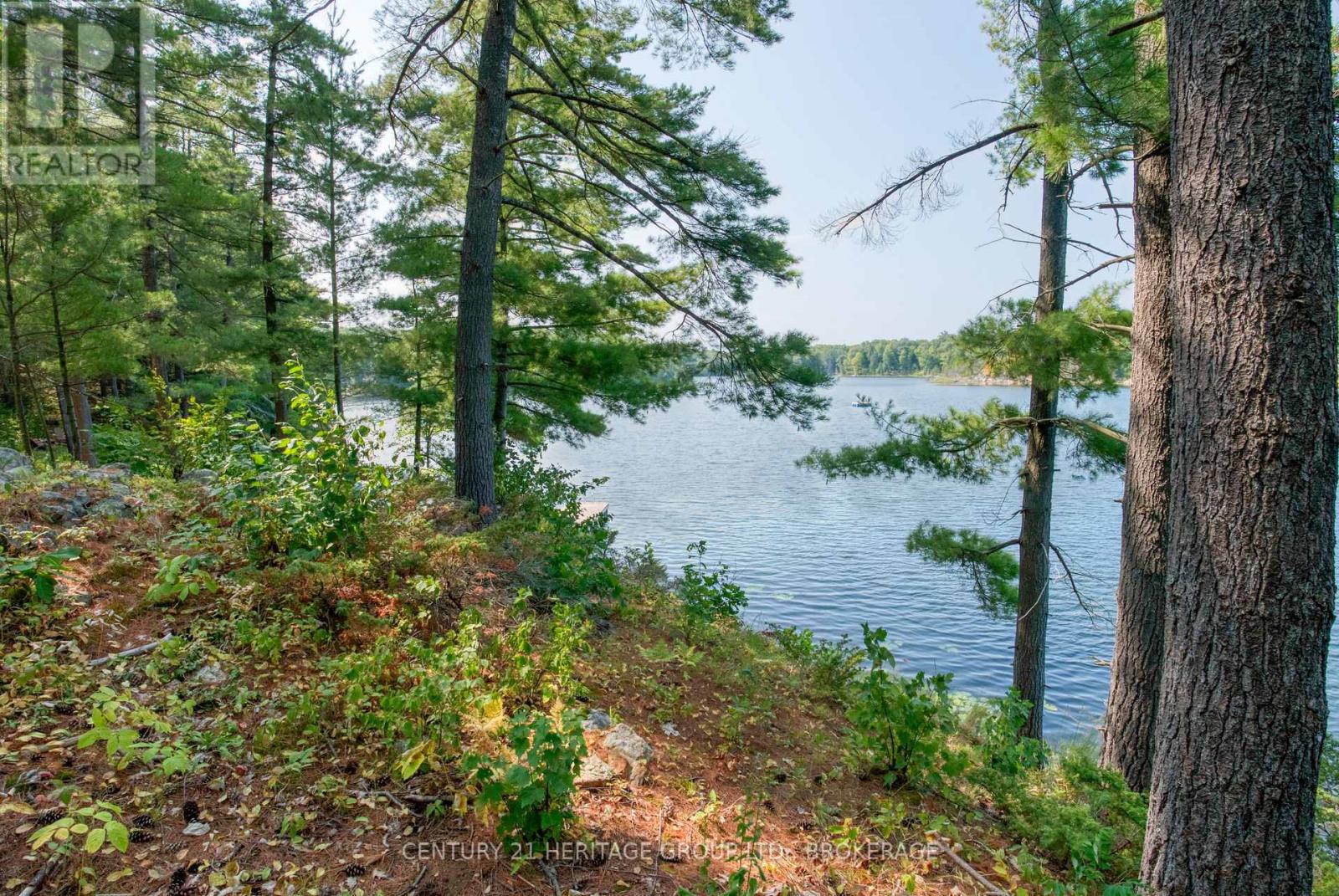1036a Twin Lake Lane Property Photo 12