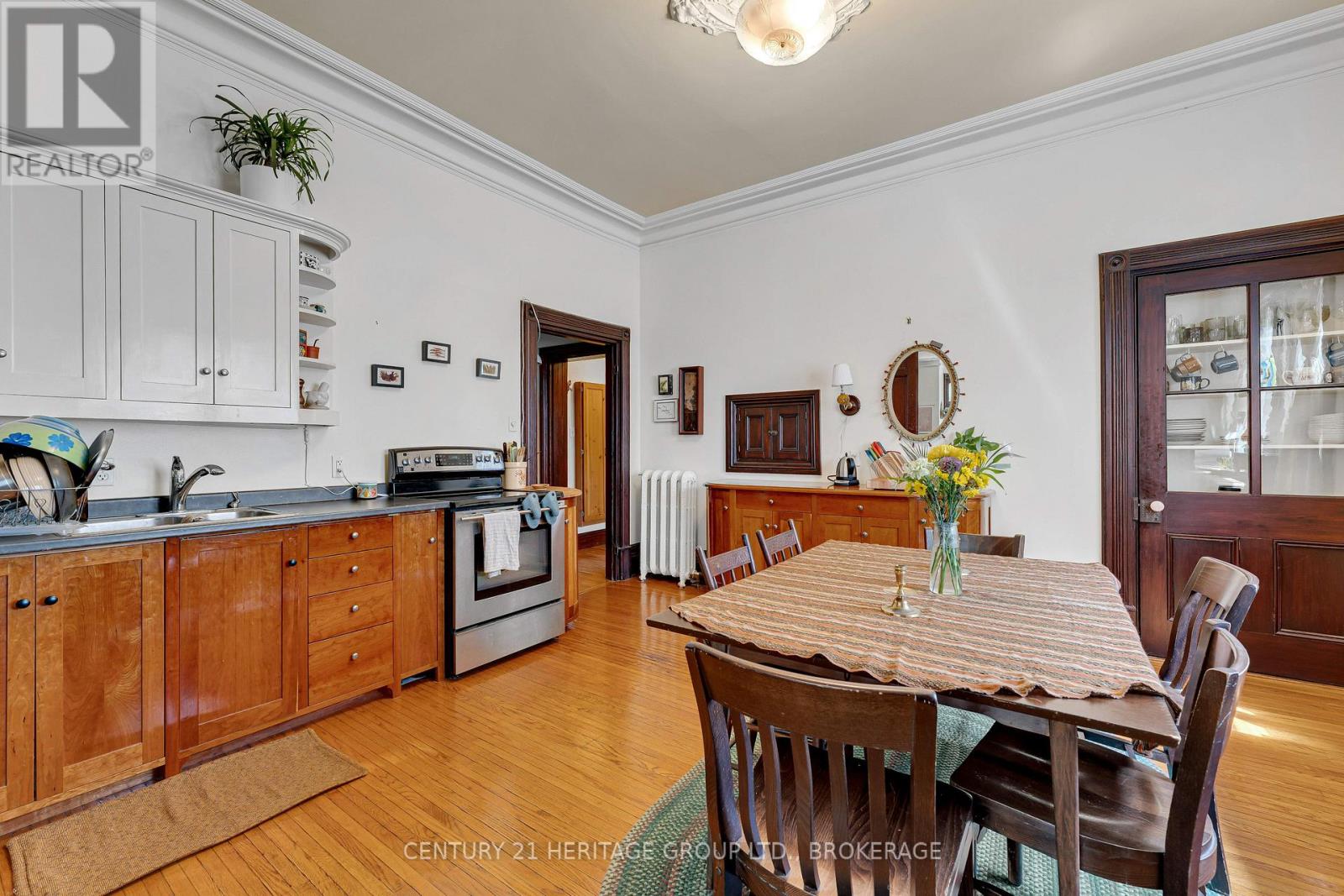 25 Colborne Street Property Photo 10