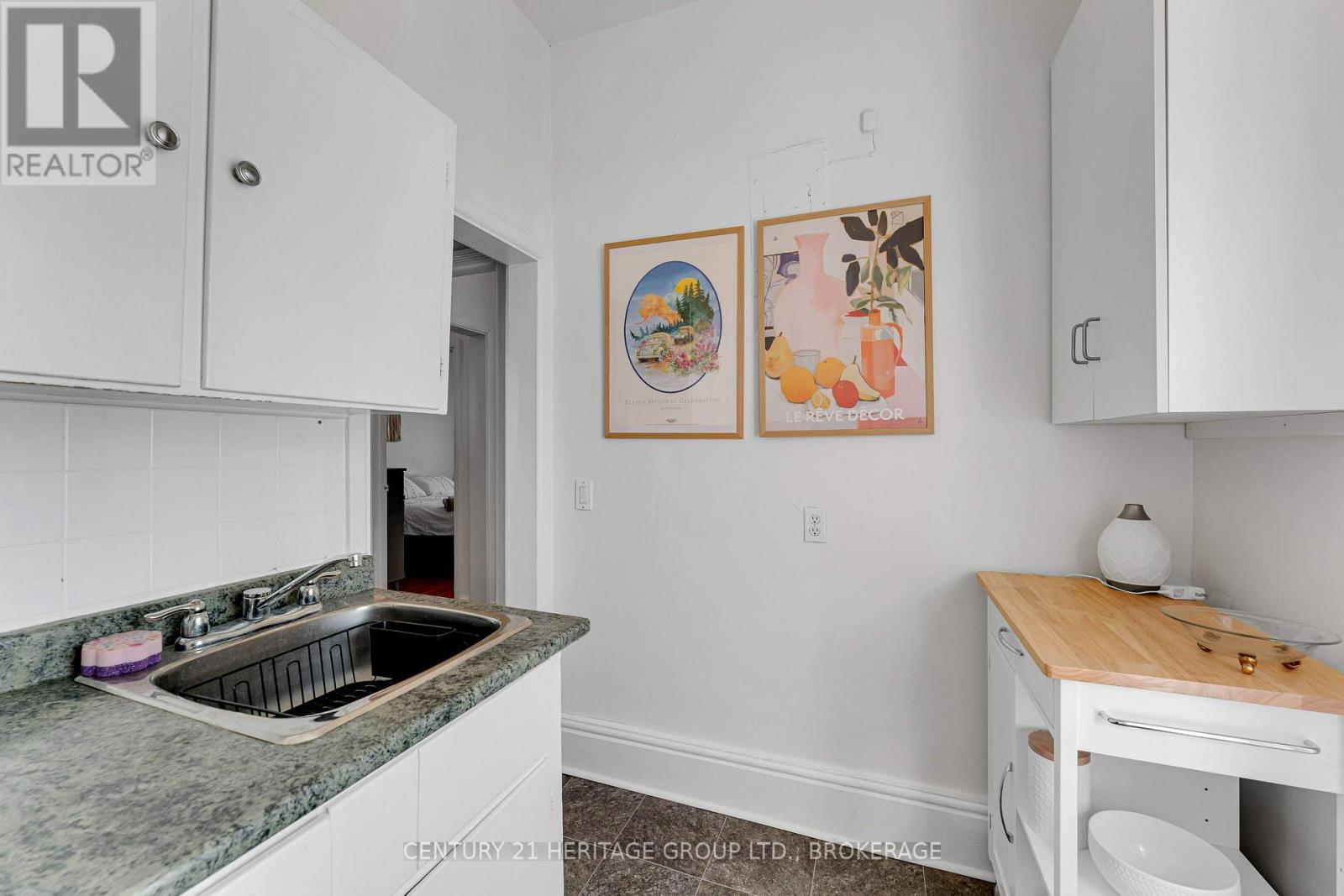 25 Colborne Street Property Photo 42