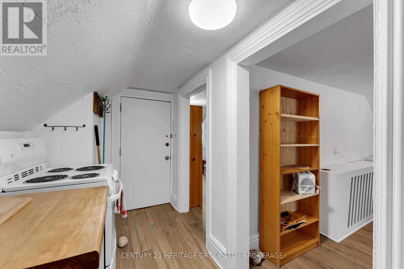 25 Colborne Street Property Photo 46