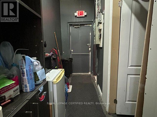 6 - 209 Lexington Road Property Photo 7