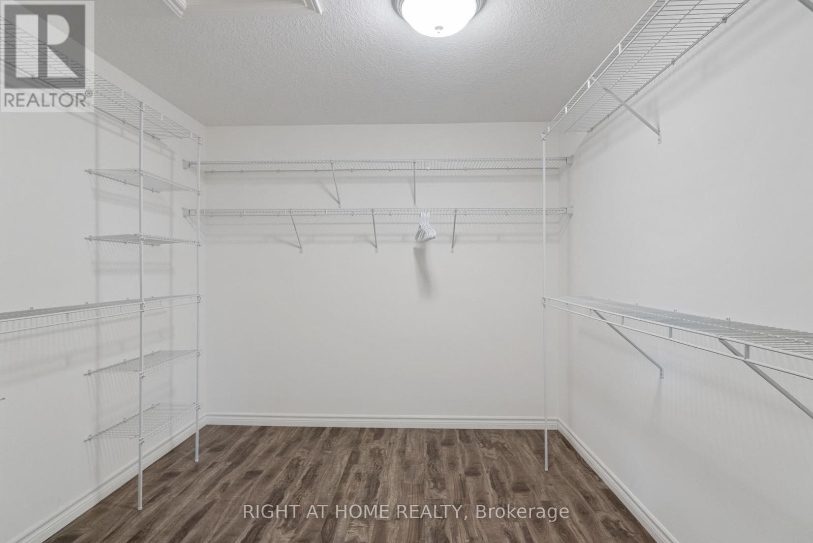 624 Superior Drive Property Photo 26