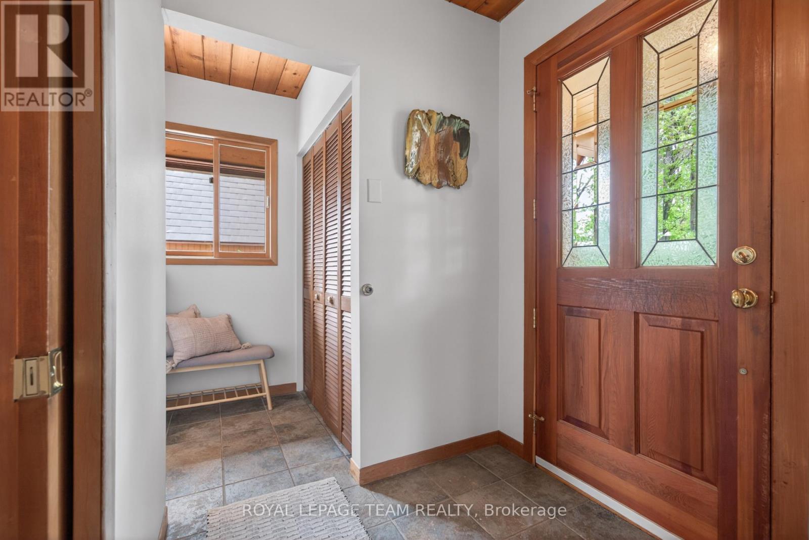 6721 Rideau Street S Property Photo 18