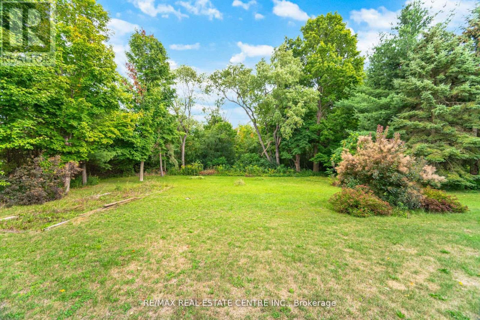 29 Jessica Lane Property Photo 44