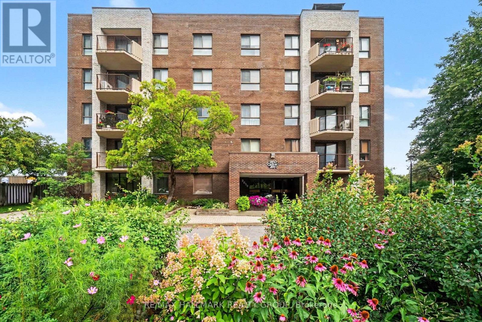 302 - 2850 Carling Avenue Property Photo 2