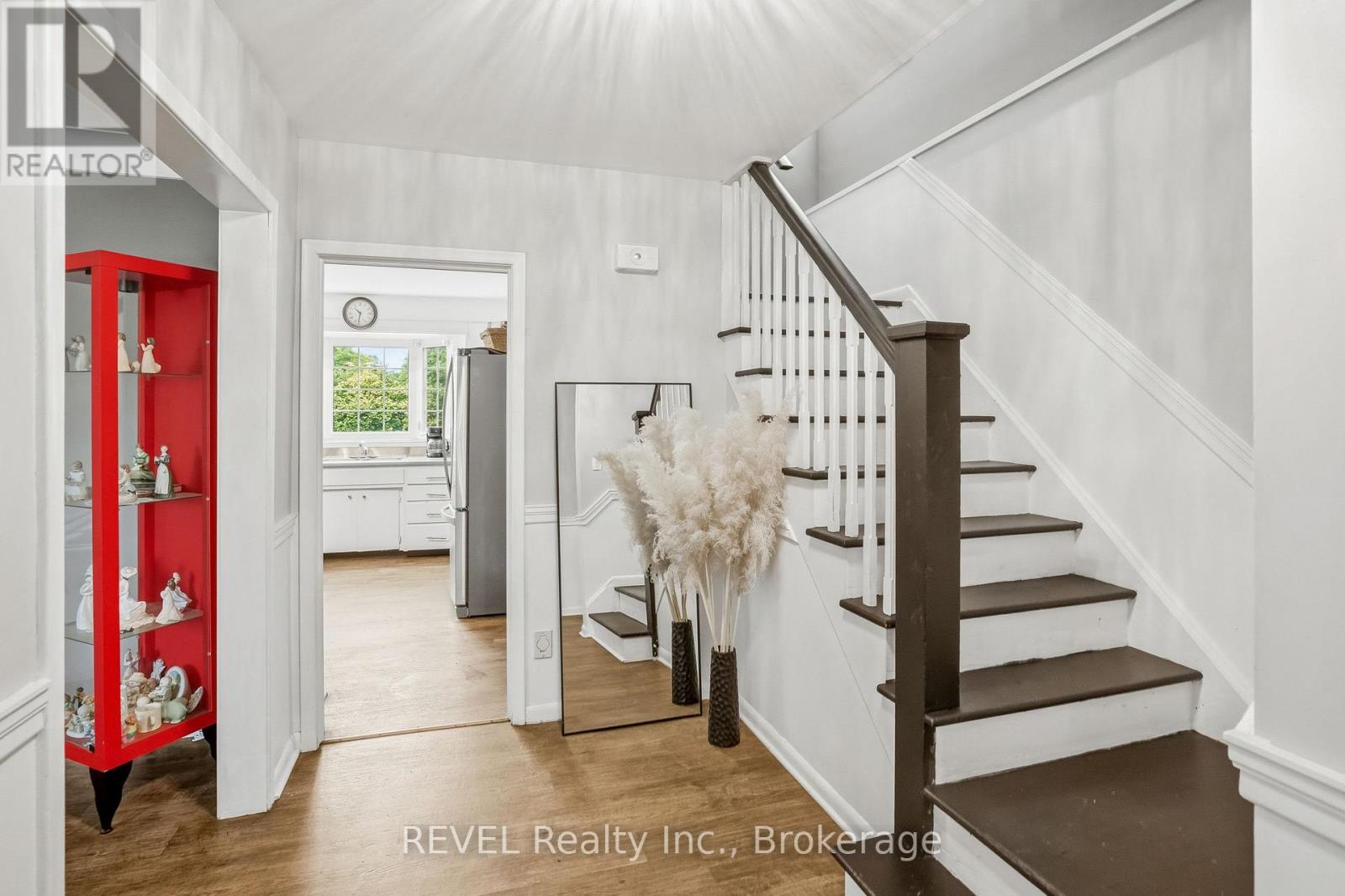 4123 Dorchester Road Property Photo 9