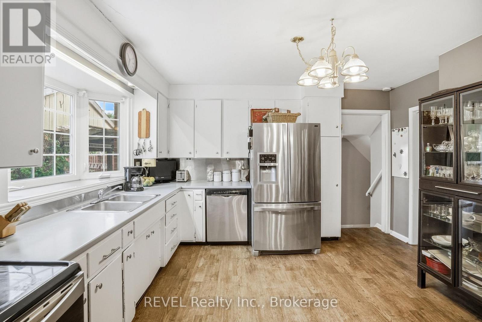 4123 Dorchester Road Property Photo 14