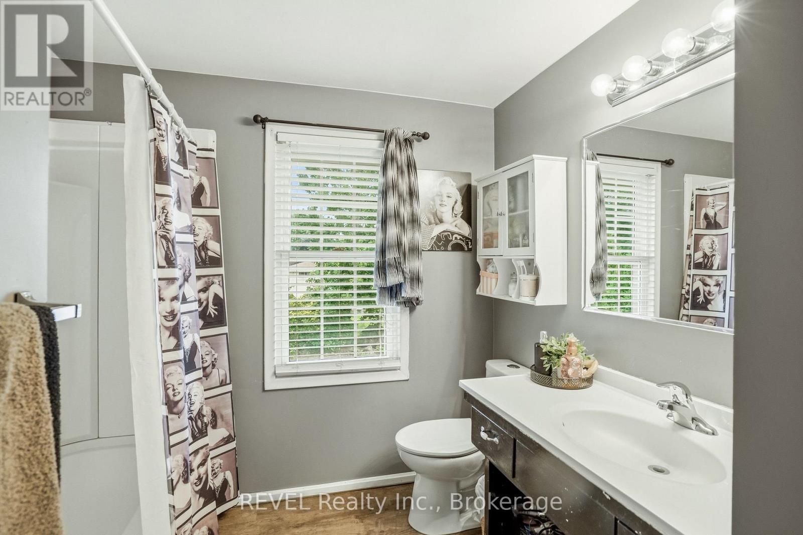4123 Dorchester Road Property Photo 21